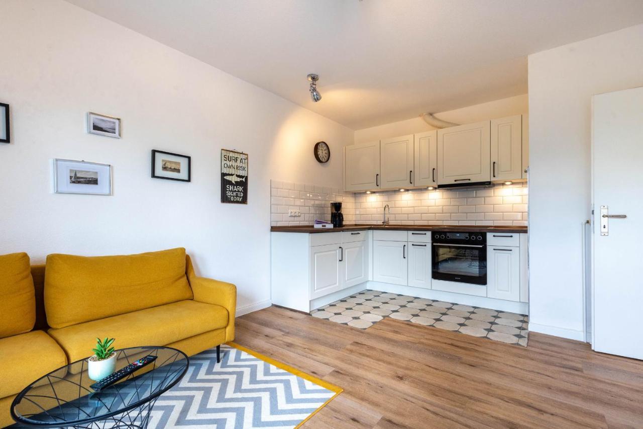 Boutique 54° Nord Apartment Busum Exterior photo